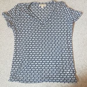 Michael Kors v-neck tee